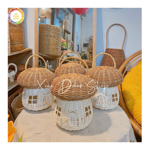 Christmas <b>Wall</b> <b>Hangings</b> And Festive Banners Wholesale Export Decorative Solutions Supplier Vietnam For Retailers And Event Decor - Product Image 1