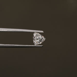 Bague en diamant blanc cultivé en laboratoire taille radiant 0,75 carat, certifiée IGI, diamant non monté couleur F - Product Image 4