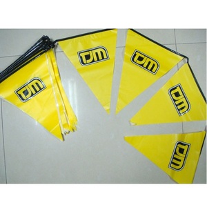 เสาธงอะลูมิเนียมสำหรับภายนอกอาคาร ดีไซน์ทันสมัย ทนทาน รูปทรงตามสั่ง ผ้าโพลีเอสเตอร์ สำหรับกีฬาและการแข่งขัน พิมพ์ลายดิจิทัล - Product Image 4