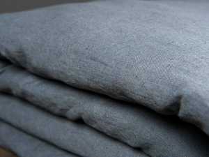 Juego de Ropa de Cama de Lino Donna de 3 Piezas, Funda de Edredón con Botones de Coco Suavizado, 2 Fundas de Almohada a Juego, para Hospitales y Hoteles, 200 Hilos - Product Image 3