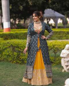 Georgette indienne lourde et pure avec broderie et travail de sequins pour les vêtements de fête, toutes les tailles et couleurs disponibles pour les vêtements pour femmes - Product Image 3