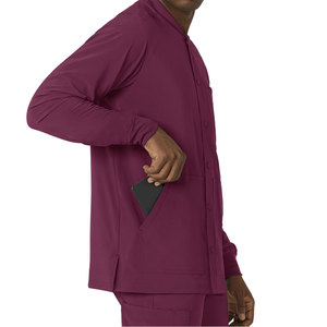 Veste médicale à faible quantité minimale de commande en matériau durable, meilleure vente de veste de gommage médical à vendre avec marque privée - Product Image 2