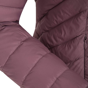 Abrigo de invierno acolchado con capucha larga para mujer Chaqueta acolchada cálida con capucha extraíble y relleno de algodón Suministro al por mayor - Product Image 4