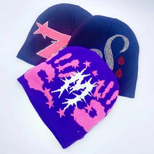 หมวกบีนนี่ถักไหมพรม Y2K ใหม่ปรับแต่งได้หมวกบีนนี่ลายตัวอักษรฮิปฮอปผ้าไหม - Product Image 4