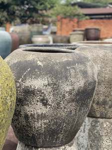 Jardinières en céramique émaillée du Vietnam en poterie durable de style moderne pour la maison et le jardin en gros du fabricant vietnamien - Product Image 4