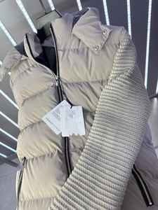 Manteau d'Hiver Décontracté pour Homme à Capuche avec Poches Zippées, Vêtement d'Extérieur Chaud Matelassé en Satin Style Tendance - Product Image 2