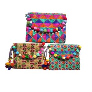 Embrague étnico de estilo bohemio de gran capacidad, azul, rojo, patrón de caramelo, Material de algodón, colores personalizables duraderos y logotipo para uso en exteriores - Product Image 5