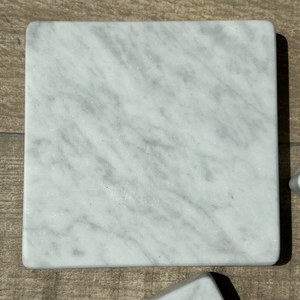 Sous-verre en marbre 4x4 pierre naturelle sous-verres décoratifs blancs et gris - Product Image 5