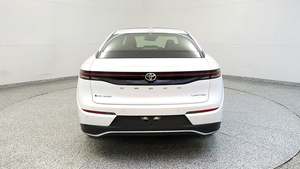 รถสะอาด ปี 2024 รุ่น XLE ขับเคลื่อนสี่ล้อ พวงมาลัยซ้าย มาตรฐานไอเสียยูโร 3 วิ่ง 50,001-75,000 ไมล์ ไม่มีประวัติอุบัติเหตุ พร้อมส่ง - Product Image 5