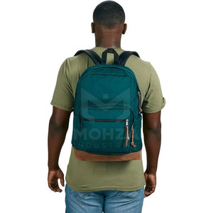 Mochila Ligera de Poliéster Impermeable, Cómoda, Unisex, para Uso Diario, Tamaño Personalizado, en Existencia para Venta en Línea - Product Image 6