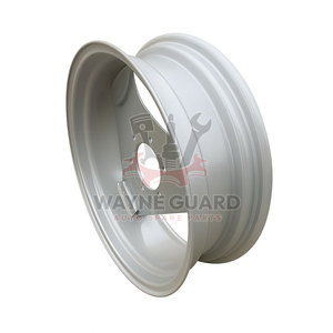 Nouvelle jante arrière argentée 14 x 38 en acier robuste, pièce TC n° TC 24 442, OEM 005414U91, compatible avec les modèles de tracteurs MF 290/375/390 M/S - Product Image 3