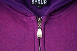 Sudadera con Capucha Bordada con Cremallera Clásica ALOCS, Estilo COUGH SYRUP, Ropa Urbana Personalizada, Moda Invernal Hip Hop, 100% Algodón, Unisex - Product Image 5