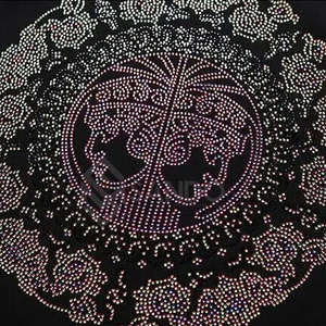 เสื้อยืดผู้ชายแขนสั้นประดับพลอยเทียมพิมพ์ลายซับลิเมชัน - Product Image 3