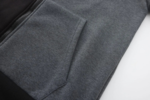 Sweat-shirt à capuche zippé pour homme, coupe classique, en coton tricoté, décontracté, automne, rouge et noir, avec blocs de couleur - Product Image 4