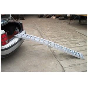 320 kg 700lbs <span class=keywords><strong>pliable</strong></span> ATV rampe de <span class=keywords><strong>moto</strong></span> en aluminium pour remorques - Product Image 2