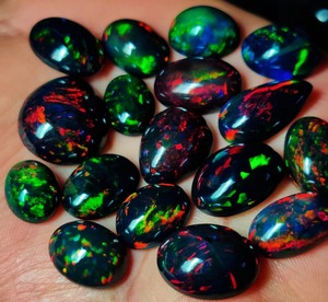 Opale noire éthiopienne naturelle de qualité supérieure, cabochon multi-feu, pierre précieuse en vrac, 2-3 carats, certifiée par un tiers, prix bas - Product Image 1