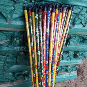 Mango de Escoba de Madera Recubierta de Vietnam, Núcleo de Madera y Capa Exterior de PVC, Madera de Eucalipto, Longitud de 120 cm/110 cm/70 cm - Product Image 6