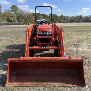 รถแทรกเตอร์คูโบต้า L2501 รุ่นขายดี พร้อมอุปกรณ์ตักดิน - Product Image 6