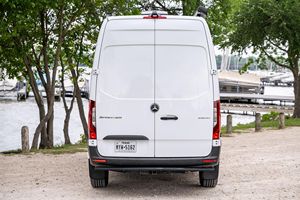 Meilleure offre Sprinter 2500 2019 |   Fourgon fiable pour le transport de marchandises et de passagers |   Véhicule prêt à l'exportation - Product Image 6