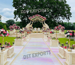 Elegante Decoración de Flores Blancas, Estructura Metálica para Mandap, Decoración Clásica de Flores Blancas para Boda, Mandap Moderno con Marco Floral Blanco, LONDRES - Product Image 6