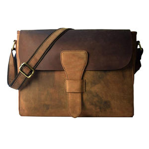 2024 sac à bandoulière en cuir vintage personnalisé sacoche pour femmes et hommes OEM personnalisé fabricant - Product Image 2