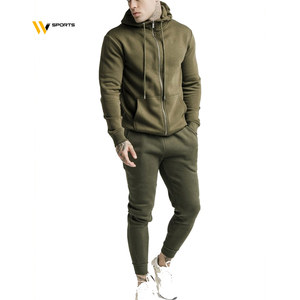 ชุดวอร์มผ้าสักหลาดโพลีเอสเตอร์สำหรับผู้ชายชุดสตรีทแบบสวมหัวแห้งเร็วระบายอากาศได้ดี - Product Image 1