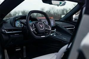 รถยนต์ปี 2024 Z06 AWD ไมล์น้อย เกียร์อัตโนมัติ พวงมาลัยซ้าย เบาะหนัง เครื่องยนต์เทอร์โบ น้ำมันเบนซิน - Product Image 4