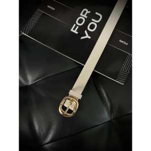 Ceinture décontractée pour femme avec boucle ovale dorée en alliage - Product Image 1