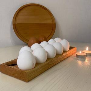 Soporte para huevos de madera hecho a mano, Decoración de cocina de granja rústica, Bandeja para Huevos de madera natural - Product Image 3