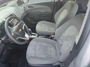 Usado 2017 Chevrolet Sonic LS - Product Image 5