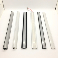 Profilé LED en aluminium série Premium 6000, finition usinée/anodisée/peint par poudre, tempérage T3-T8, personnalisable, soudable, pliable