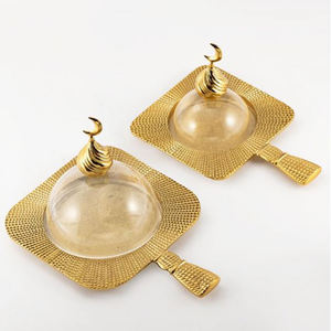 Support à gâteau en métal doré moderne et luxueux avec couvercle en verre, calligraphie arabe, écologique, pour les occasions festives - Product Image 2