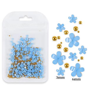 Autocollants et décalcomanies 3D en forme de fleurs bleues et dorées - Product Image 1