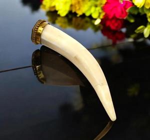 Collier avec pendentif en os de buffle, bijoux tribaux naturels et durables pour femmes, haute qualité - Product Image 1