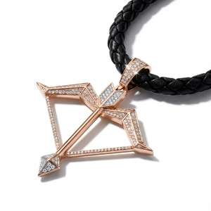 Collar con Colgante de Diamante en Forma de Arco y Flecha Moderno |   Joyería Minimalista de Flecha Chapada en Oro |   Marca Privada para Mujeres, OEM - Product Image 2