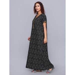 Chemise de nuit longue Evolve pour femme, noire, 100 % viscose imprimée, taille XS, ultra douce et confortable, en tissu tissé, design élégant - Product Image 5