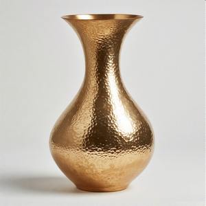 Sculptique Grand Set Vessel Opulent Grace Tall Bronce Acabado Diseñador Jarrón de metal Exquisito acento hecho a mano para la decoración del hogar - Product Image 6