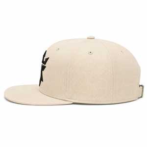 Casquette Snapback à 5 panneaux personnalisée avec visière plate et broderie 3D en relief – Casquette Snapback à visière plate 5 panneaux de haute qualité, broderie personnalisée - Product Image 4