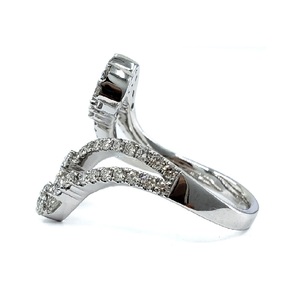 Meilleure fabrication de haute qualité 18K or blanc massif véritable diamant rond et bague en grappe baguette pour dames pour les mariages - Product Image 2