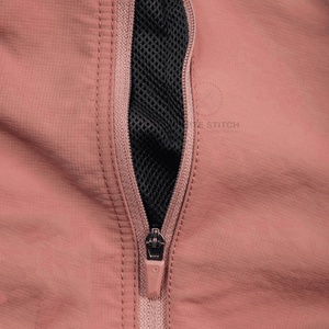 Shorts de vélo pour hommes rembourrés 3D de haute qualité personnalisés avec gel pour VTT Shorts de vélo de cyclisme Prix de gros - Product Image 3