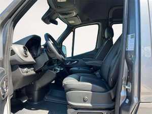 Mercedes-Benz Sprinter Van 2024 Usada en Buen Estado, Tracción en las Cuatro Ruedas, Interior de Cuero, Exterior Oscuro, Control de Crucero Adaptativo, Transmisión Automática, Volante a la Izquierda, R18 - Product Image 2