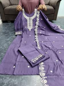 Dernière tenue de créateur à feuilles persistantes, pantalon Kurti en soie et viscose d'excellente qualité et Dupatta avec travail manuel à vendre - Product Image 4