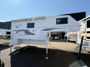 Vendeur Vérifié Nouveau 2026 Pop Caravan 2800BH Remorque de Voyage en Acier Inoxydable 45m Charge Utile 45kg Capacité de Couchage 6-8 Personnes - Product Image 2