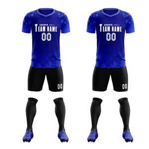 Camisetas y Pantalones Cortos de Fútbol para Hombre al por Mayor, Ropa Deportiva de Equipo con Sublimación Personalizada, Secado Rápido, Fabricante OEM - Product Image 1