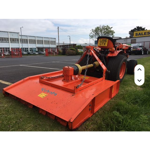 Tractor rojo con brazo excavador y cuchilla frontal, equipo de jardín multifuncional, tipo de transmisión por engranajes - Product Image 5