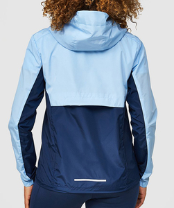 เสื้อแจ็คเก็ตไนลอนแบบนุ่มสำหรับผู้หญิง เสื้อกันฝนกันลมคุณภาพสูง เสื้อโค้ทกันลมสำหรับผู้หญิง - Product Image 2