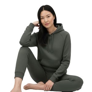 Sudadera con capucha negra de ébano para mujer, diseño de logotipo personalizado, corte ajustado, forro polar de algodón grueso, venta al por mayor, sudadera con capucha bordada - Product Image 1