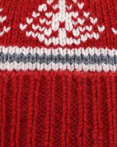 Gorro de Punto Personalizado para Invierno, Color Rojo con Diseño Nórdico, Pompón, Puño Acanalado, Mezcla de Lana Acrílica Cálida, Venta al por Mayor, Personalización OEM - Product Image 5