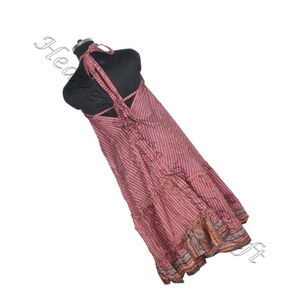 เดรสผ้าไหมส่าหรีสไตล์วินเทจสำหรับผู้หญิงชุดเดรสยาวโบฮีเมียนพิมพ์ลายดอกไม้คอวีสำหรับฤดูร้อน - Product Image 4