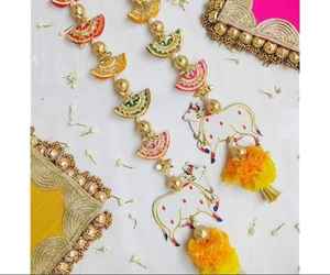 Colorido par de vacas colgantes, telón de fondo colgante, decoración navideña, colgantes decorativos, vacaciones arte indio templo colgante de pared - Product Image 1